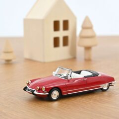1:43 Масштабная модель CITROEN DS19 Cabriolet 1960 Carnelian Red