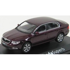 1:43 Масштабная модель Skoda Superb II 2008 Rosso Brunello Metallic Red