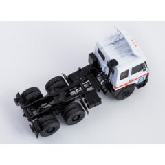 1:43 Масштабная модель МАЗ-6422 с полуприцепом Lamberet