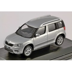 1:43 Масштабная модель Skoda Yeti 2015 Silver Brilliant Metallic