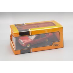 1:43 Масштабная модель MERCEDES-BENZ 300E (W124) 1984 Dark Red