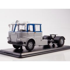 1:43 Масштабная модель Икарус-620 седельный тягач