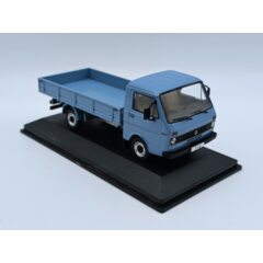 1:43 Масштабная модель VW LT28 бортовой грузовик 1978 Blue