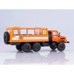 1:43 Масштабная модель Вахтовый автобус 4322