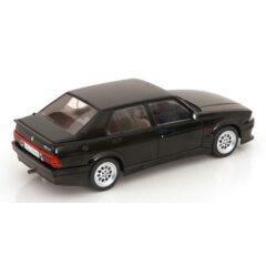 1:18 Масштабная модель ALFA ROMEO 75 Turbo Evoluzione 1987 Black