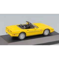 1:43 Масштабная модель CHEVROLET Corvette C4 1986