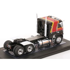 1:43 Масштабная модель седельный тягач FREIGHTLINER FLA 1993 Black/Red/Orange/Yellow