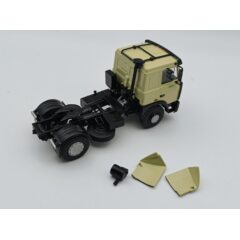 (Уценка!) 1:43 Масштабная модель МАЗ-5432 седельный тягач, бежевый