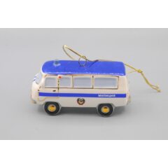 Ёлочная игрушка "Буханка "Милиция" белая с синей крышей