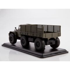 1:43 Масштабная модель ЗИЛ-132 бортовой