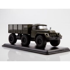 1:43 Масштабная модель ЗИЛ-132 бортовой