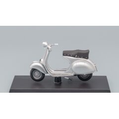 1:18 Масштабная модель PIAGGIO Vespa 150 Gs (1955), silver