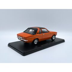 1:24 Масштабная модель OPEL Kadett C Aero 1976 Red/Black
