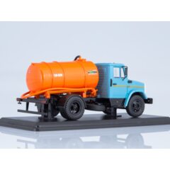 1:43 Масштабная модель Вакуумная машина КО-520 (4333)