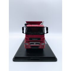 1:43 Масштабная модель КАМАЗ-65801-68 самосвал