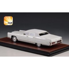 1:43 Масштабная модель LINCOLN Continental Town Car 1973 White