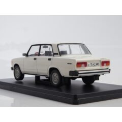 1:24 Легендарные Советские Автомобили №57 – Волжский-2105 “Жигули”