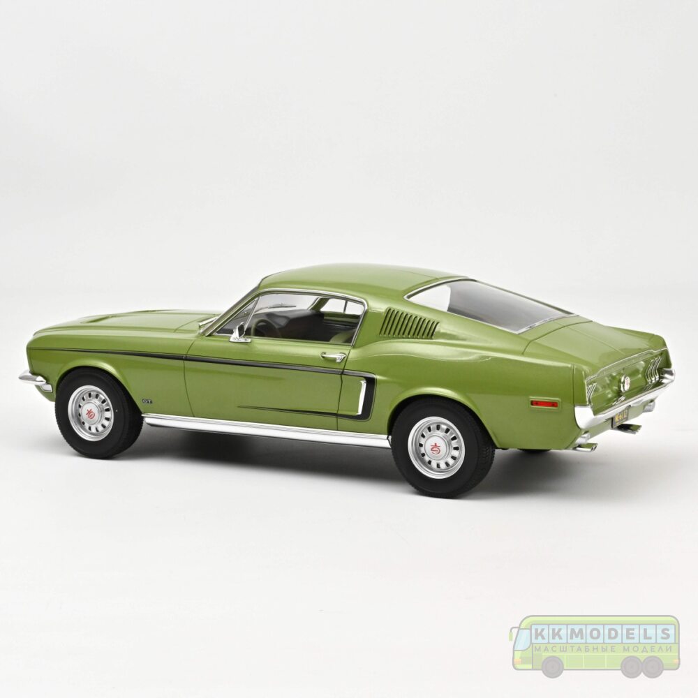 1:12 Масштабная модель FORD Mustang GT Fastback 1968 Lime Gold Metallic