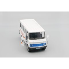 Модель Автобус Iran Khodro (Mercedes-Benz O309D) белый, 12 см.