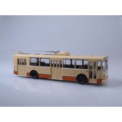 1:43 Масштабная модель ЗИУ-9 троллейбус