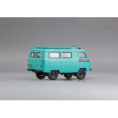 1:43 Масштабная модель Советский автомобиль тип 450A «Милиция» с интерьером - г. Запорожье, УССР - 1963 г.
