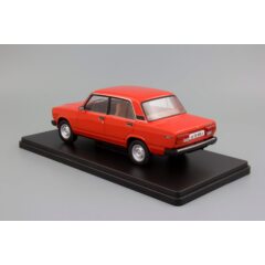 1:24 Легендарные Советские Автомобили №30 - Волжский-2107 "Жигули"