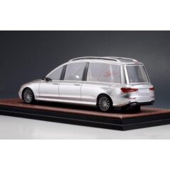 1:43 Масштабная модель MERCEDES-BENZ E-Class Wilcox Mild Petrol Hybrid Hearse (катафалк) 2022 Silver