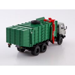 1:43 Масштабная модель КО-415А (53213)