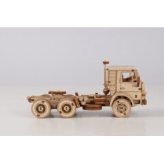 1:43 Сборная модель КАМАЗ-54112 седельный тягач