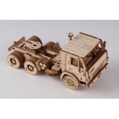 1:43 Сборная модель КАМАЗ-54112 седельный тягач