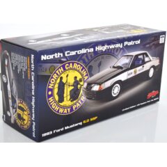 1:18 Масштабная модель FORD Mustang 5.0 SSP "North Carolina Highway Patrol State Trooper" 1993