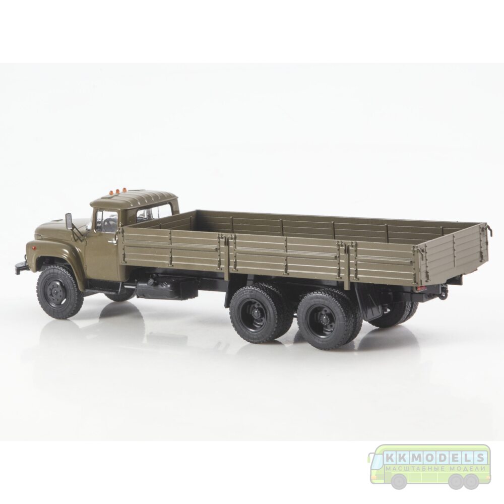 1:43 Масштабная модель ЗИЛ-133ГЯ бортовой