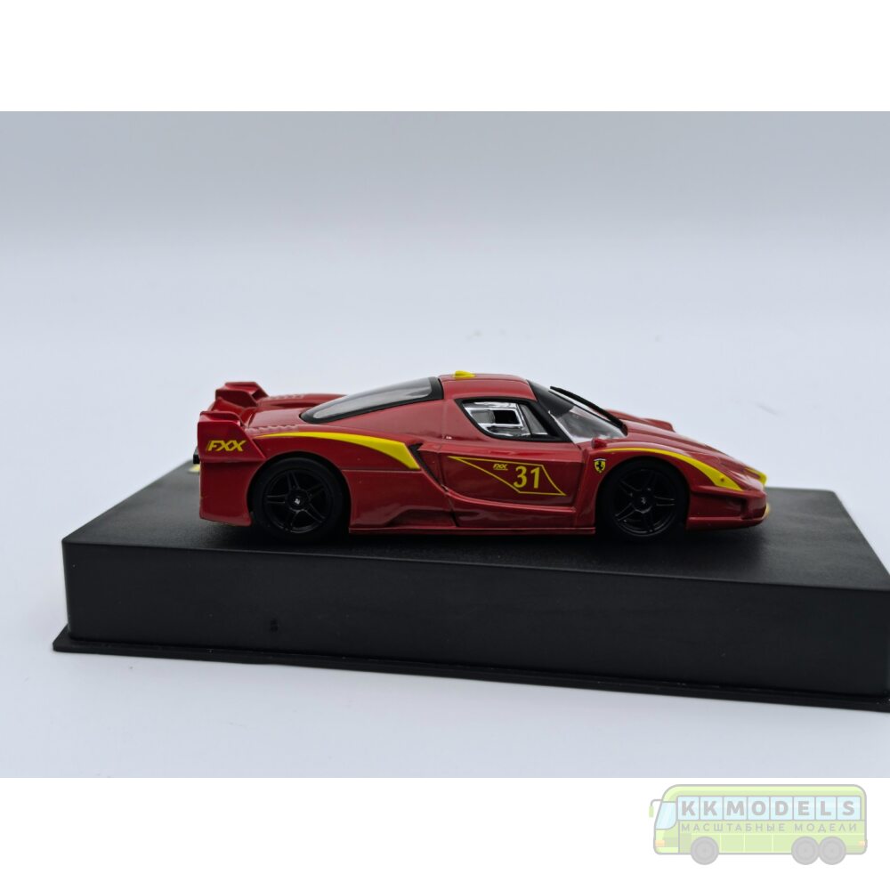 1:43 Масштабная модель FERRARI FXX Evoluzione #31 2008 Red