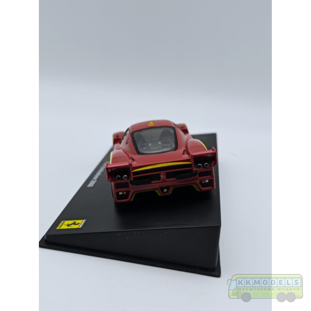 1:43 Масштабная модель FERRARI FXX Evoluzione #31 2008 Red