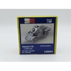 1:100 Сборная модель Французский бронеавтомобиль Panhard 178 с башней CDM2