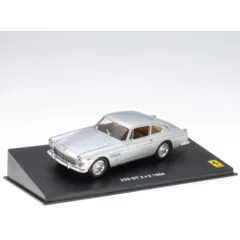 1:43 Масштабная модель FERRARI 250 GT 2+2 1960 Grey