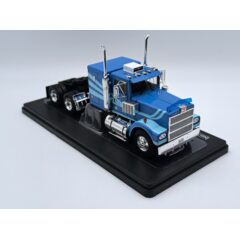 1:43 Масштабная модель седельный тягач MARMON CHDT 1980 Blue/Light Blue