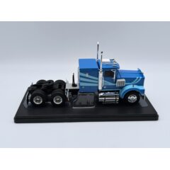 1:43 Масштабная модель седельный тягач MARMON CHDT 1980 Blue/Light Blue