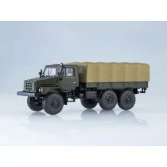 1:43 Масштабная модель 4322 бортовой с тентом