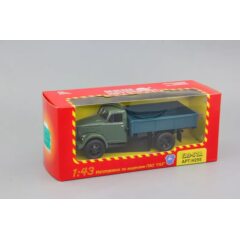 1:43 Масштабная модель Горький 51А бортовой, зеленый