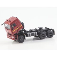 1:43 Масштабная модель КАМАЗ-65225 restyling седельный тягач