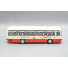 1:43 Масштабная модель Автобус Икарус-255.70 амарант