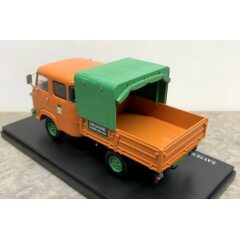 1:43 Масштабная модель RENAULT SAVIEM SG 2 MB 35 грузовик с двойной кабиной "Jean Lefebvre" 1970 Orange/Green