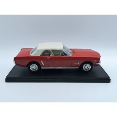 1:24 Масштабная модель FORD Mustang (1965), red / white