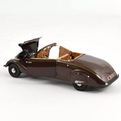 1:18 Масштабная модель PEUGEOT 402 Eclipse (купе-кабриолет) 1937 Chocolate
