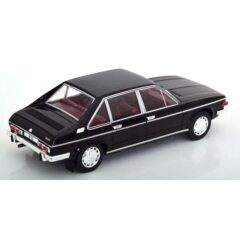 1:24 Масштабная модель TATRA 613 1973 Black