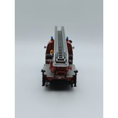 1:43 Масштабная модель MERCEDES-BENZ LP 319 18M Metz