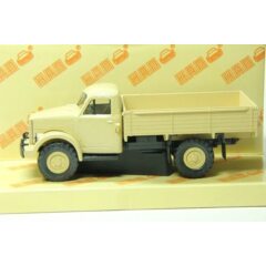 1:43 Масштабная модель Горький 63 бортовой, бежевый