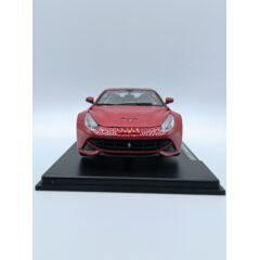 1:24 Масштабная модель FERRARI F12 Berlinetta 2012 Red