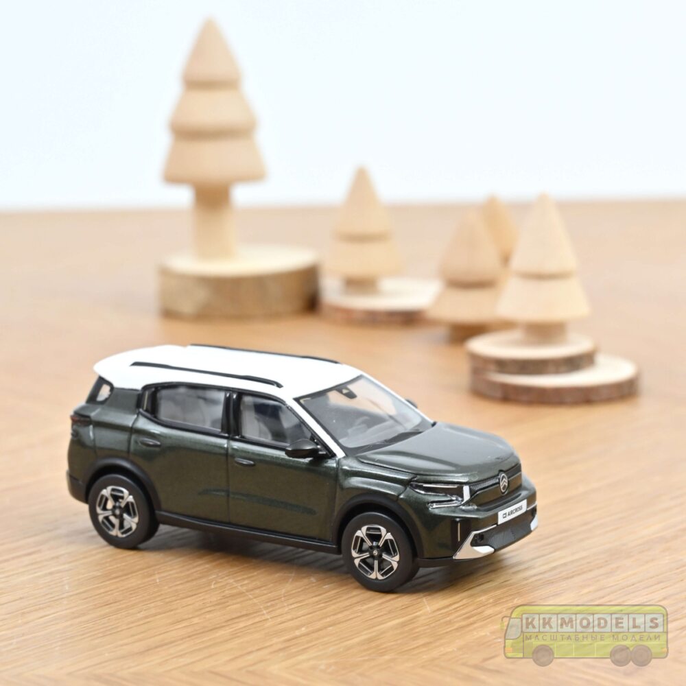1:43 Масштабная модель CITROEN C3 Aircross (кроссовер) 2025 Montana Green/White